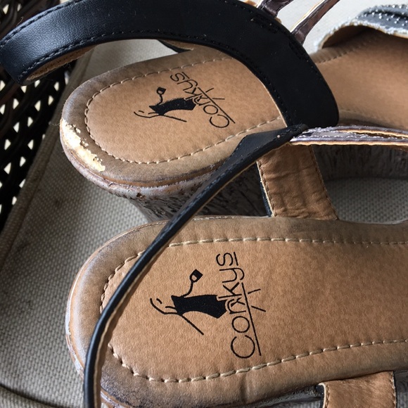 Corkys Gray Wedge Heel 11 - Picture 5 of 8